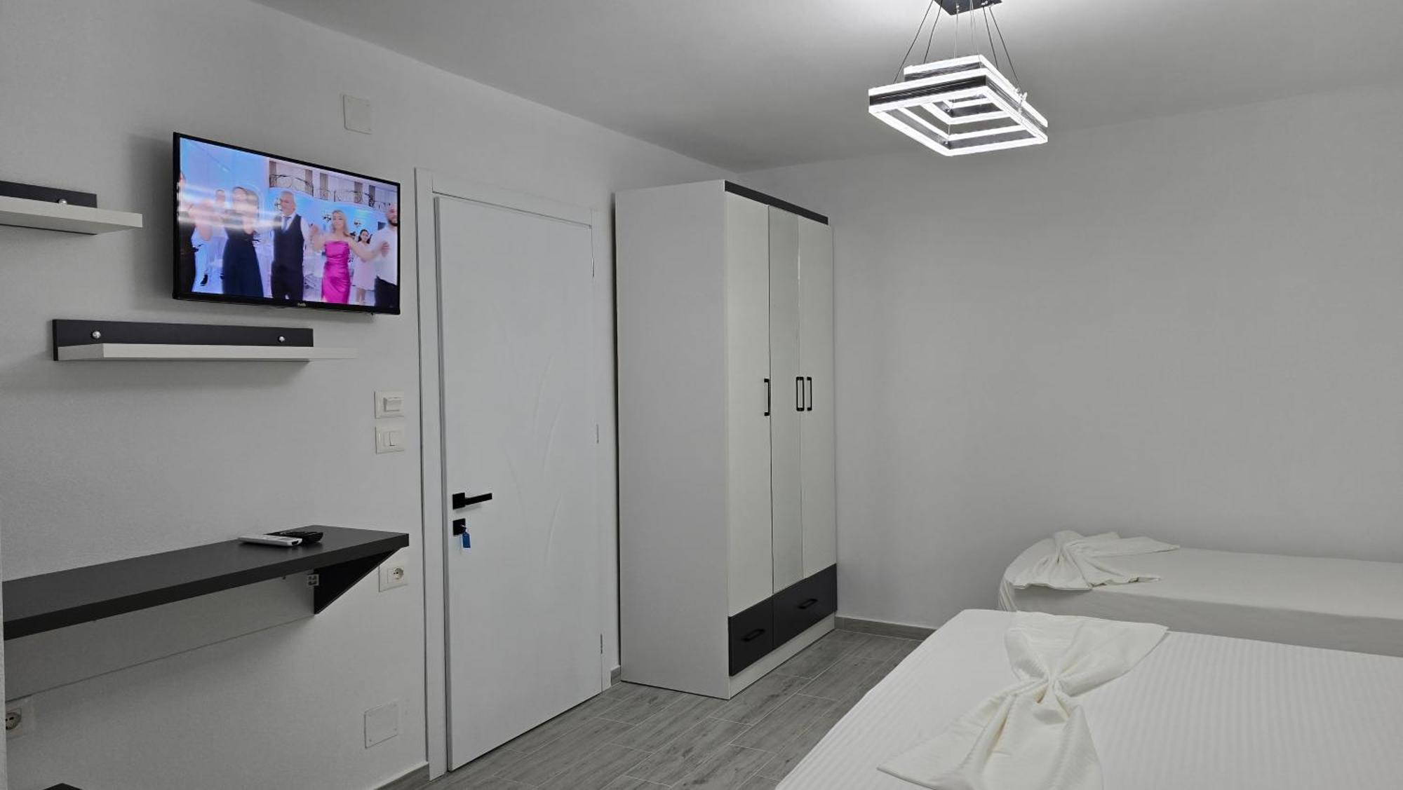 Guest House Pogradeci Dış mekan fotoğraf