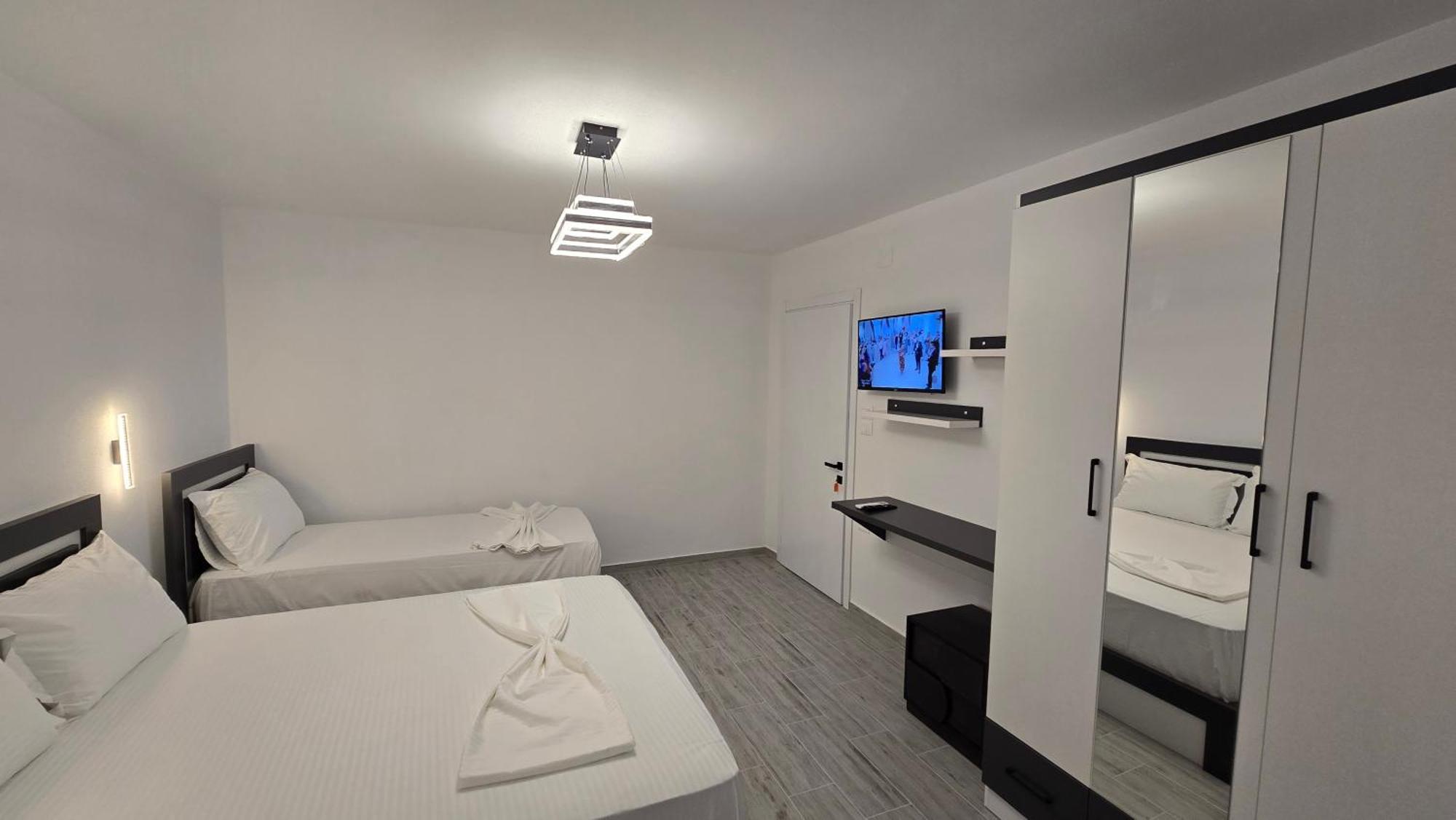 Guest House Pogradeci Dış mekan fotoğraf