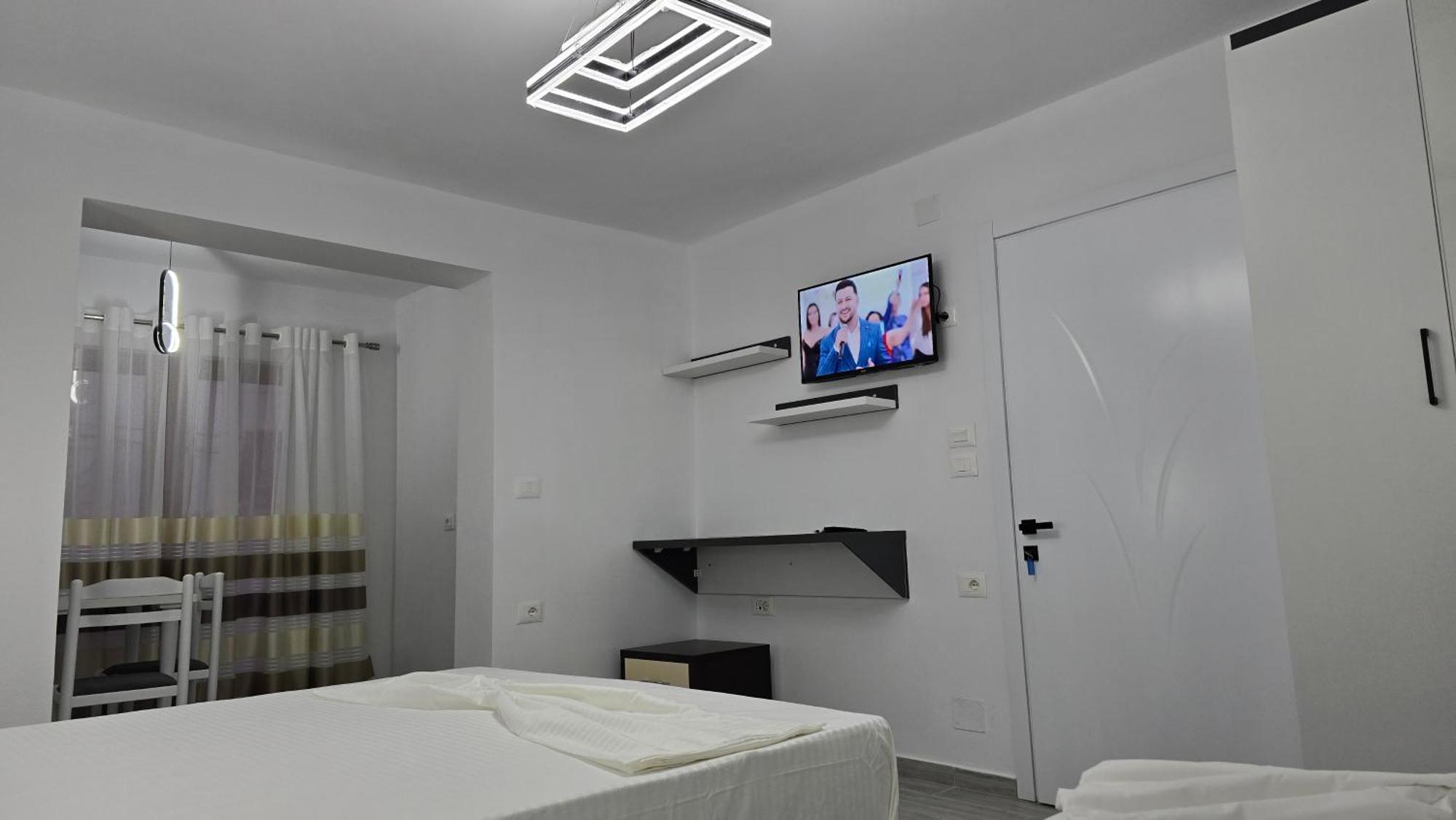 Guest House Pogradeci Dış mekan fotoğraf