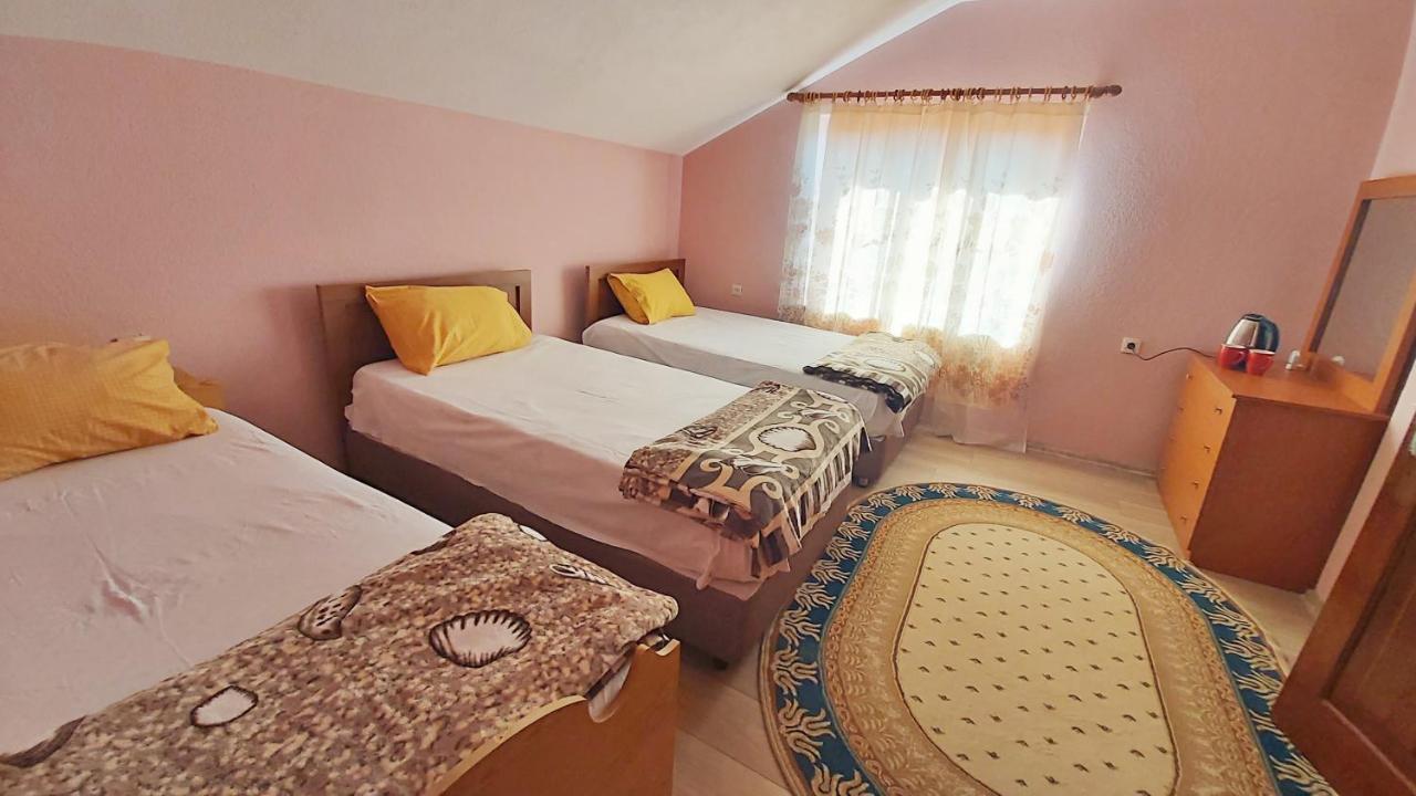 Guest House Pogradeci Dış mekan fotoğraf